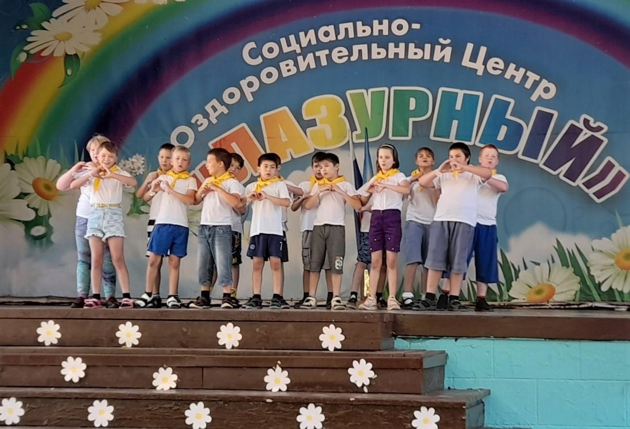 Балаковского центра «Семья» посетили фестиваль «Семья – важнейшая ценность»