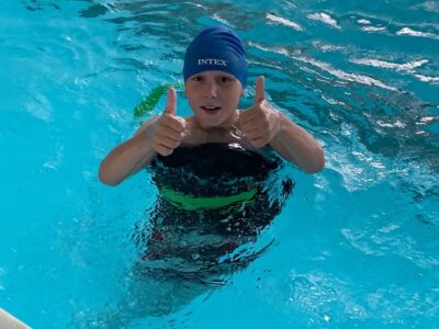 Воспитанники центра «Семья» вместе со специалистами посетили центр «Дельфин».